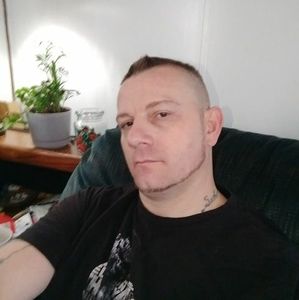 Meet your Posher, Derrick